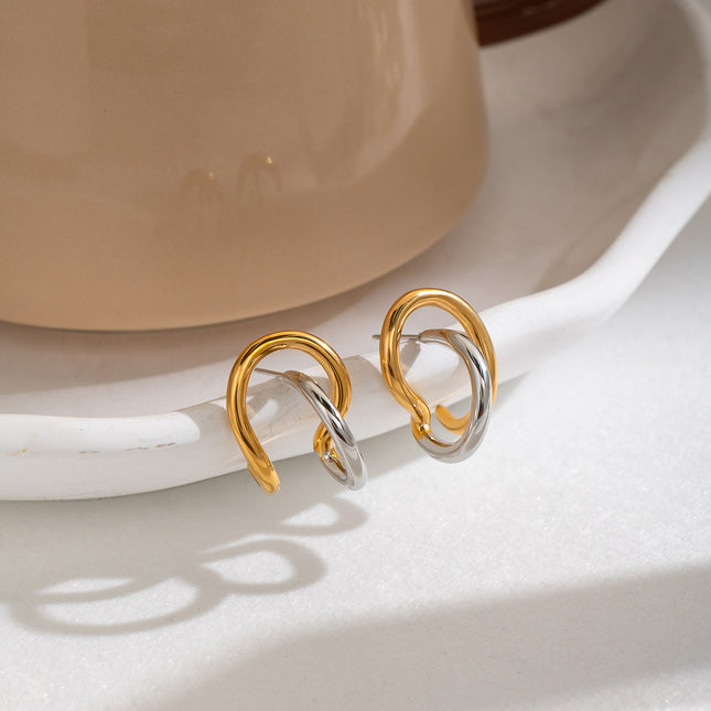 Soft Tide Reverie Curved Pearl Stud Earrings - view 4