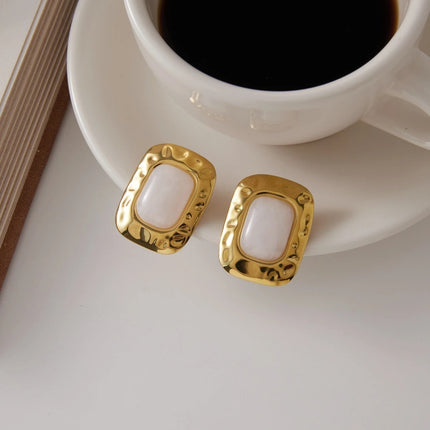 Pearl Haze Muse Square Pearl Stud Earrings - view 6