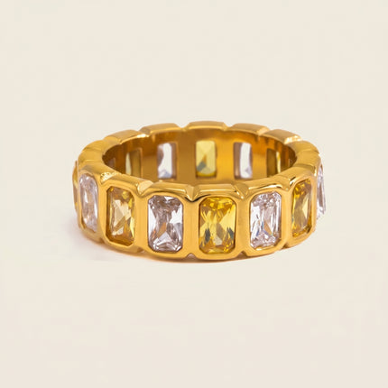 Bright Facet Ritual Rectangular Zircon Gemstone Ring