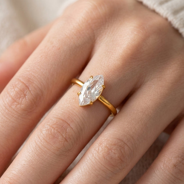 Amour Zircon Ring - view 2