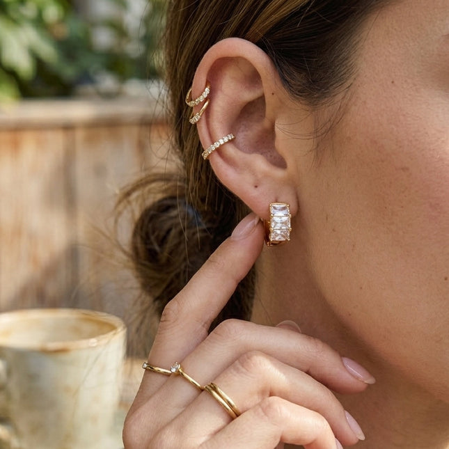 Bright Facet Ritual Zircon Hoop Earrings - view 4