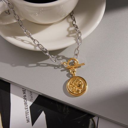 Chainline Gleam Chain Pendant Necklace - view 6