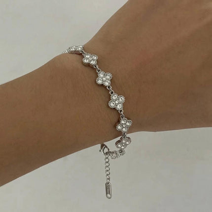 Lucky Leaf Clover Zircon Chain Bracelet - view 2