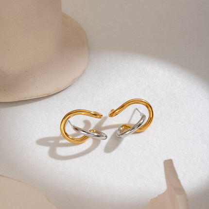 Soft Tide Reverie Curved Pearl Stud Earrings - view 3