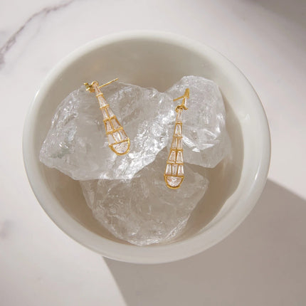 Dewdrop Trace Teardrop Zircon Drop Earrings - view 6
