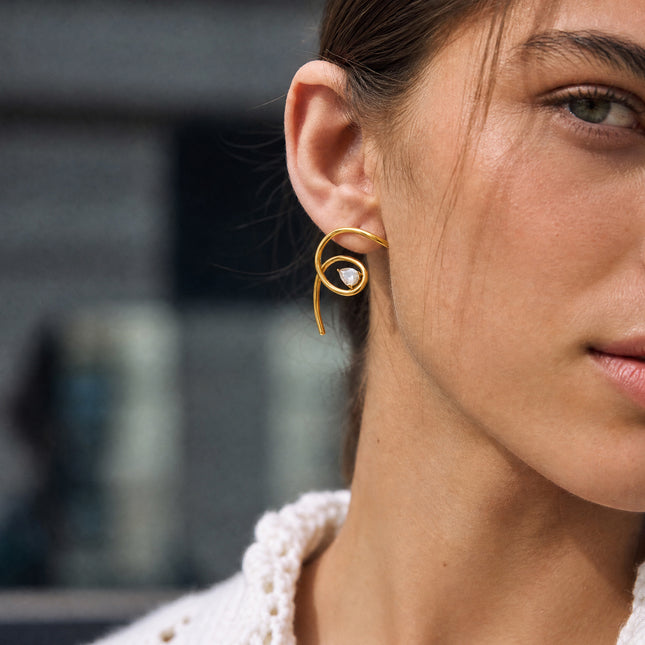 Turning Light Drift Twisted Zircon Stud Earrings - view 3