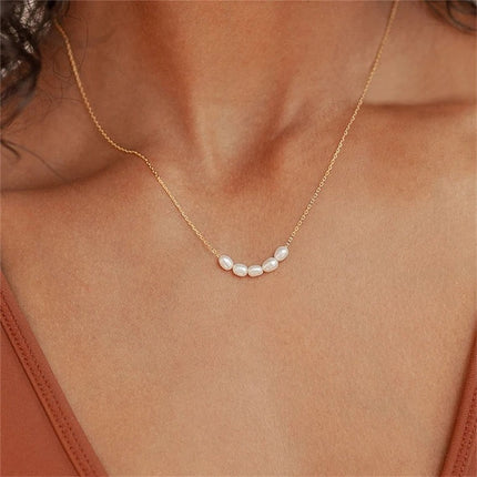 Pearl Line Necklace